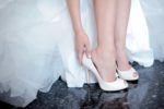 Как невесте правильно выбрать свадебную обувь?