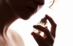 Что учитывать при выборе женского парфюма?